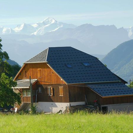 Les Paddocks Du Mont Blanc Ξενοδοχείο Mieussy Εξωτερικό φωτογραφία
